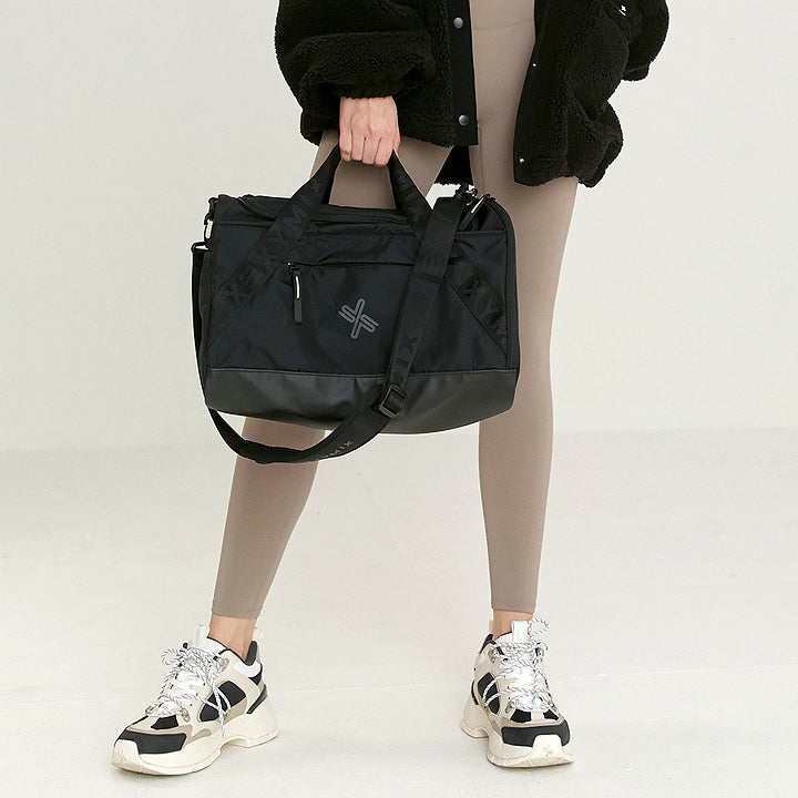 Utility Duffle Bag_Jet Black