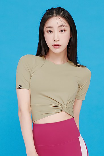 Fresh Feather Twist Crop Short Sleeve_Pale Olive